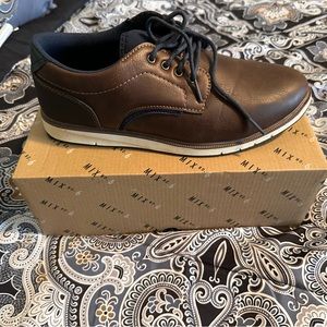 Cole Dark Brown